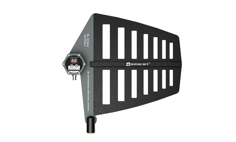 Antena direccional de banda ancha