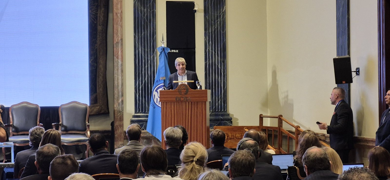El sistema inalámbrico UR-2Q de Relacart en la XXIII Conferencia Anual ASSAL/IAIS sobre regulación de seguros en América Latina